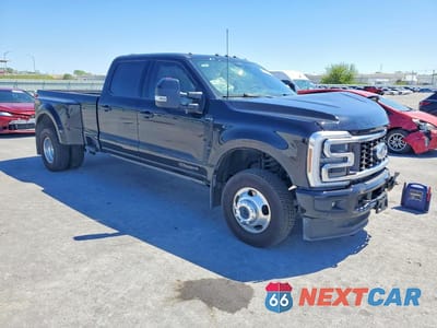 Czwarte zdjęcie samochodu z boku: 2025 FORD F350 SUPER DUTY VIN:1FT8W3DT9SEC92194 - miniatura