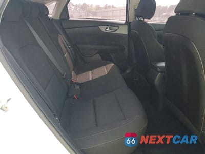 Zdjęcie 10 z 12 samochodu: 2021 KIA FORTE LXS VIN:3KPF24AD3ME299316 - miniatura