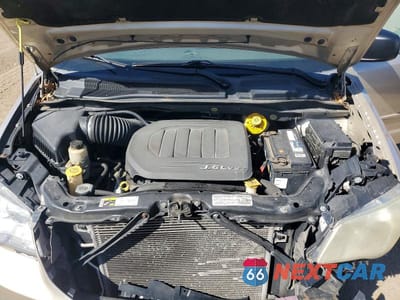 Zdjęcie 12 z 14 samochodu: 2014 DODGE GRAND CARAVAN SE VIN:2C4RDGBG1ER152154 - miniatura
