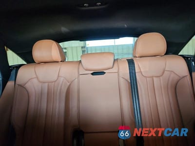 Zdjęcie 10 z 13 samochodu: 2025 AUDI Q5 SPORTBACK PRM PLS 45 VIN:WA15AAFY2S2059669 - miniatura