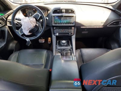 Zdjęcie 8 z 13 samochodu: 2019 JAGUAR F-PACE PRESTIGE VIN:SADCK2FX7KA608073 - miniatura