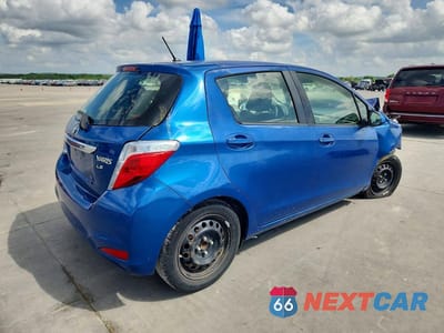 Trzecie zdjęcie samochodu z tyłu: 2012 TOYOTA YARIS 5-DOOR LE VIN:JTDKTUD35CD535902 - miniatura