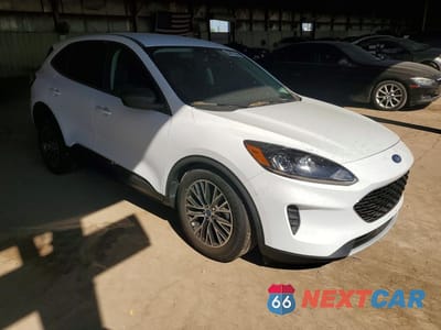 Czwarte zdjęcie samochodu z boku: 2022 FORD ESCAPE HYBRID VIN:1FMCU0EZ9NUA91452 - miniatura