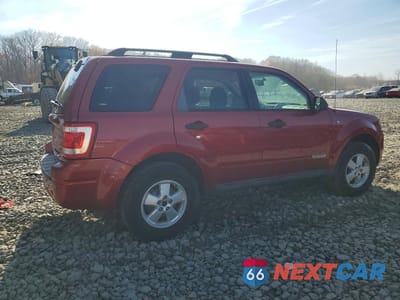 Trzecie zdjęcie samochodu z tyłu: 2008 FORD ESCAPE XLT VIN:1FMCU93168KE81720 - miniatura
