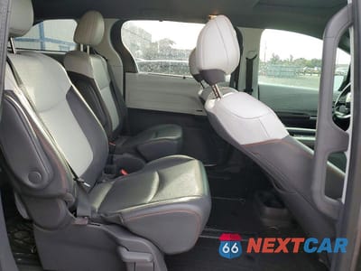 Zdjęcie 11 z 13 samochodu: 2021 TOYOTA SIENNA XSE 7-PASSENGER VIN:5TDXSKFC4MS040025 - miniatura
