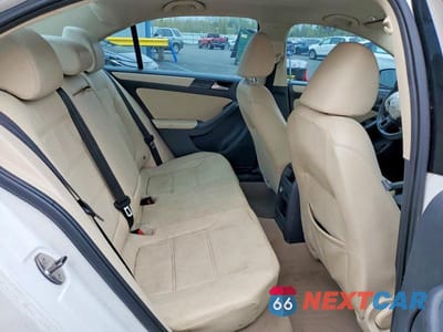 Zdjęcie 10 z 12 samochodu: 2011 VOLKSWAGEN JETTA SE VIN:3VWDZ7AJ1BM100175 - miniatura