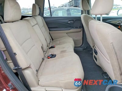 Zdjęcie 11 z 12 samochodu: 2016 HONDA PILOT LX VIN:5FNYF6H10GB086214 - miniatura