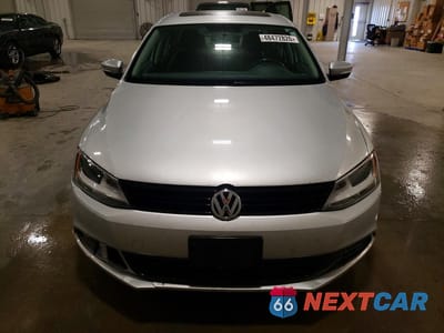 Piąte zdjęcie samochodu w środku: 2011 VOLKSWAGEN JETTA TDI VIN:3VWLL7AJ7BM111002 - miniatura