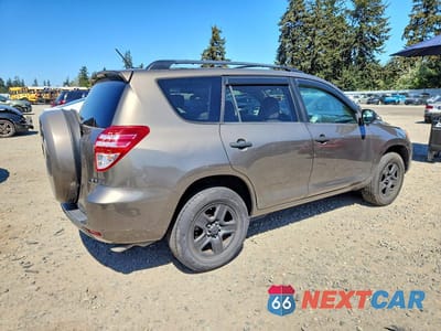 Trzecie zdjęcie samochodu z tyłu: 2010 TOYOTA RAV4 BASE VIN:2T3BF4DV0AW045229 - miniatura