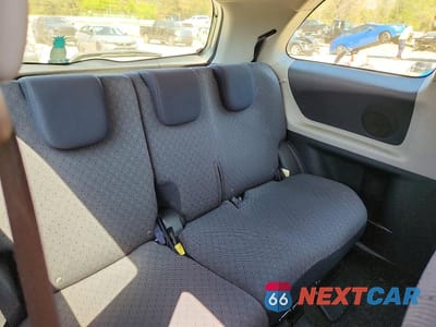 Zdjęcie 10 z 12 samochodu: 2009 TOYOTA YARIS BASE VIN:JTDJT903895258437 - miniatura