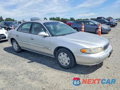 Czwarte zdjęcie samochodu z boku: 2002 BUICK CENTURY CUSTOM VIN:2G4WS52J821283029 - miniatura