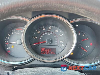 Zdjęcie 9 z 13 samochodu: 2012 KIA SORENTO LX VIN:5XYKT3A17CG191553 - miniatura