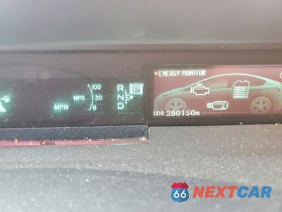 Zdjęcie 9 z 12 samochodu: 2013 TOYOTA PRIUS TWO VIN:JTDKN3DU8D0342455 - miniatura