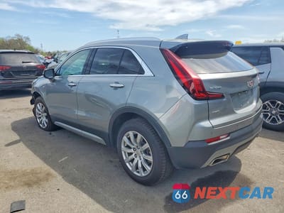Drugie zdjęcie samochodu z przodu: 2023 CADILLAC XT4 PREMIUM LUXURY VIN:1GYFZDR40PF176643 - miniatura
