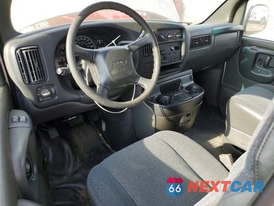 Zdjęcie 8 z 13 samochodu: 2002 GMC SAVANA G2500 DELIVERY VAN VIN:1GTGG25R521904260 - miniatura
