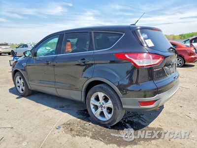 Trzecie zdjęcie samochodu z tyłu: 2015 FORD ESCAPE SE VIN:1FMCU0G91FUB64652 - miniatura