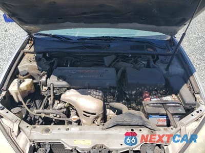 Zdjęcie 11 z 12 samochodu: 2004 TOYOTA CAMRY LE VIN:4T1BE32K64U899421 - miniatura