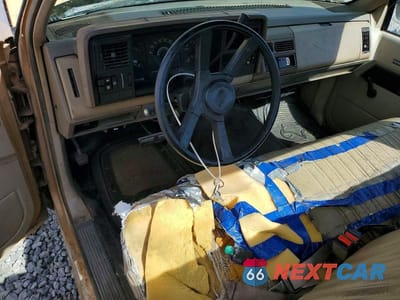 Zdjęcie 8 z 12 samochodu: 1988 CHEVROLET GMT-400 C1500 VIN:2GCEC14K7J1285896 - miniatura