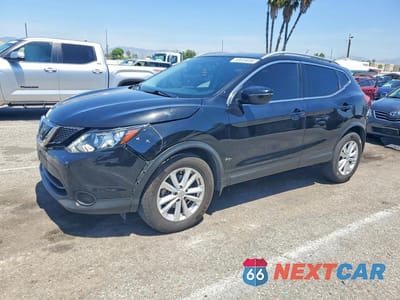 2018 NISSAN ROGUE SPORT SV JN1BJ1CP3JW194917 - główne zdjęcie licytacji z USA - miniatura