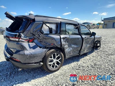 Trzecie zdjęcie samochodu z tyłu: 2025 JEEP GRAND CHEROKEE L LIMITED VIN:1C4RJJBG8S8659193 - miniatura