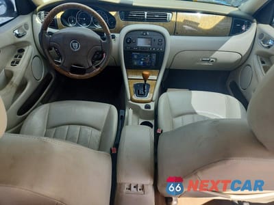 Zdjęcie 8 z 12 samochodu: 2004 JAGUAR X-TYPE 3.0 VIN:SAJEA51C34WD74392 - miniatura