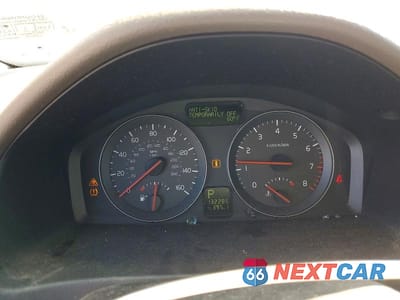 Zdjęcie 9 z 12 samochodu: 2008 VOLVO S40 2.4I VIN:YV1MS382982375964 - miniatura