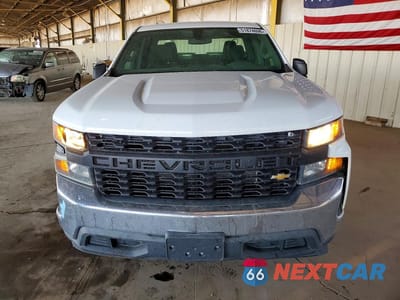 Piąte zdjęcie samochodu w środku: 2019 CHEVROLET SILVERADO C1500 VIN:1GCRWAEH5KZ311352 - miniatura