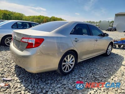 Trzecie zdjęcie samochodu z tyłu: 2013 TOYOTA CAMRY HYBRID LE VIN:4T1BD1FK6DU068843 - miniatura