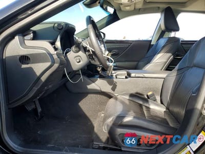 Zdjęcie 7 z 12 samochodu: 2019 LEXUS ES 300H VIN:58AB21B16KU001362 - miniatura