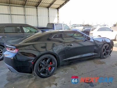Trzecie zdjęcie samochodu z tyłu: 2018 CHEVROLET CAMARO LT VIN:1G1FB1RX1J0191853 - miniatura