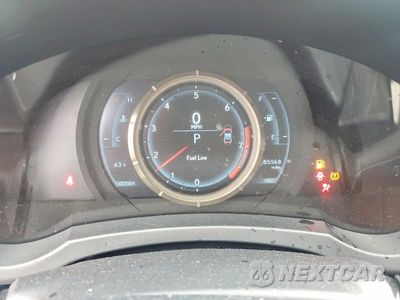 Zdjęcie 9 z 12 samochodu: 2017 LEXUS RC 300 VIN:JTHSM5BC9H5003512 - miniatura