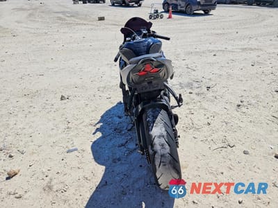 Czwarte zdjęcie samochodu z boku: 2022 KAWASAKI ZX636 K VIN:JKBZXJH15NA012495 - miniatura