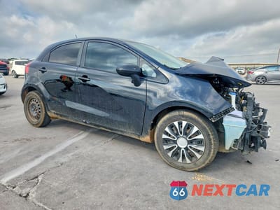 Czwarte zdjęcie samochodu z boku: 2015 KIA RIO LX VIN:KNADM5A30F6518169 - miniatura