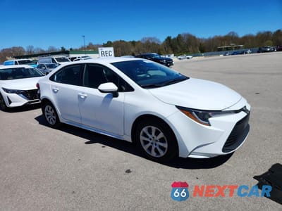 Czwarte zdjęcie samochodu z boku: 2024 TOYOTA COROLLA LE VIN:5YFB4MDEXRP168550 - miniatura