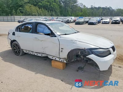 Czwarte zdjęcie samochodu z boku: 2006 BMW 330 I VIN:WBAVB33596AZ86086 - miniatura