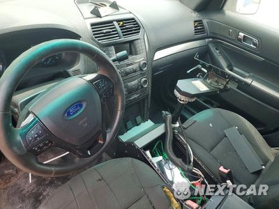 Zdjęcie 8 z 13 samochodu: 2017 FORD EXPLORER POLICE INTERCEPTOR VIN:1FM5K8AR4HGB22936 - miniatura