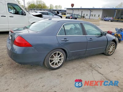 Trzecie zdjęcie samochodu z tyłu: 2006 HONDA ACCORD EX VIN:1HGCM66816A044546 - miniatura