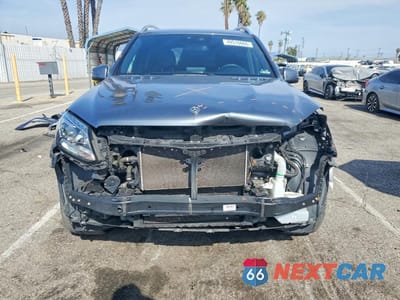 Piąte zdjęcie samochodu w środku: 2018 MERCEDES-BENZ GLS 450 4MATIC VIN:4JGDF6EE2JB173611 - miniatura