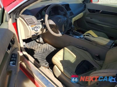 Zdjęcie 8 z 11 samochodu: 2011 MERCEDES-BENZ E 350 VIN:WDDKJ5GBXBF084246 - miniatura