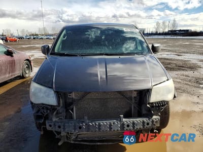 Piąte zdjęcie samochodu w środku: 2018 DODGE GRAND CARAVAN GT VIN:2C4RDGEG0JR218425 - miniatura