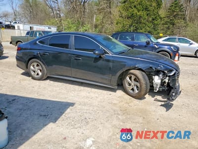 Czwarte zdjęcie samochodu z boku: 2020 HYUNDAI SONATA SE VIN:5NPEG4JA7LH050286 - miniatura