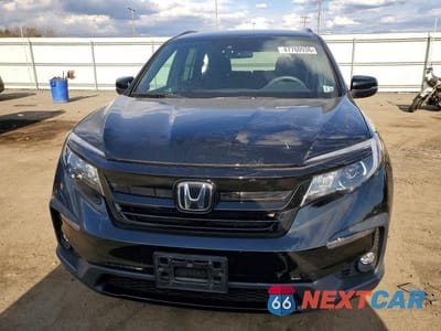 Piąte zdjęcie samochodu w środku: 2022 HONDA PILOT SPORT VIN:5FNYF6H32NB034856 - miniatura