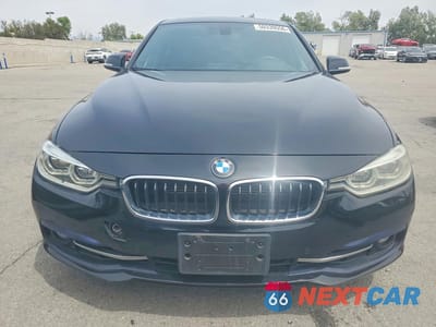 Piąte zdjęcie samochodu w środku: 2017 BMW 330E VIN:WBA8E1C52HK480296 - miniatura