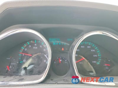 Zdjęcie 9 z 13 samochodu: 2010 CHEVROLET TRAVERSE LS VIN:1GNLVEEDXAS109215 - miniatura