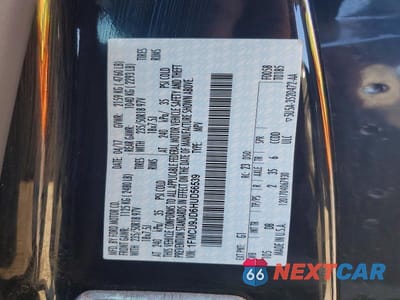 Zdjęcie 13 z 13 samochodu: 2017 FORD ESCAPE TITANIUM VIN:1FMCU9JD6HUD56539 - miniatura
