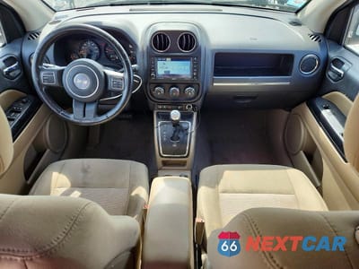 Zdjęcie 8 z 13 samochodu: 2011 JEEP COMPASS SPORT VIN:1J4NT1FB4BD155765 - miniatura