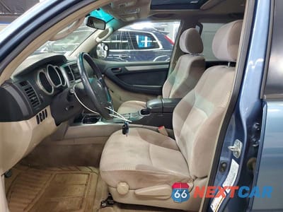 Zdjęcie 7 z 13 samochodu: 2005 TOYOTA 4RUNNER SR5 VIN:JTEBT14R750055210 - miniatura