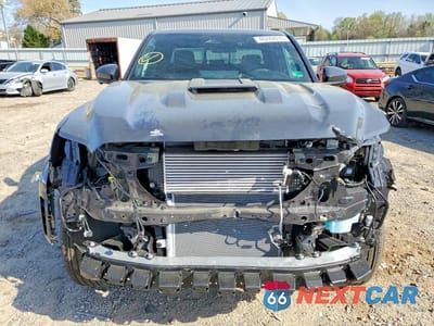 Piąte zdjęcie samochodu w środku: 2025 TOYOTA TACOMA TRD SPORT VIN:3TMLB5JN4SM144777 - miniatura