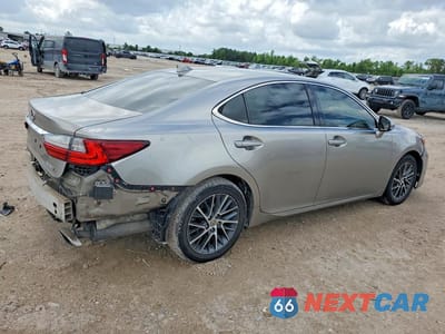Trzecie zdjęcie samochodu z tyłu: 2016 LEXUS ES 350 VIN:58ABK1GG9GU018418 - miniatura