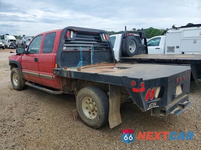 Drugie zdjęcie samochodu z przodu: 2002 CHEVROLET SILVERADO 2500 FLATBED TRUCK VIN:1GCHK29U42E279120 - miniatura